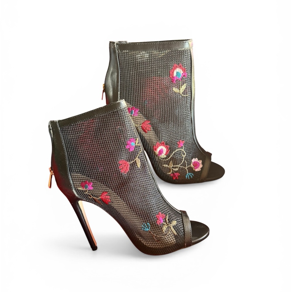 Shoe Dazzle Floral Embroidered Heeled Boots